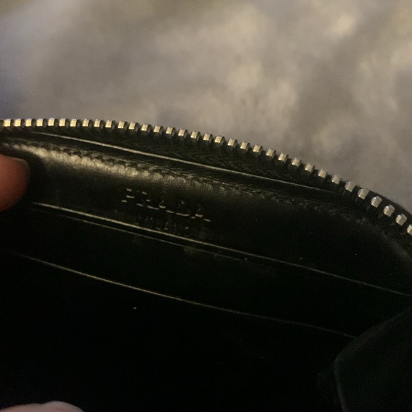 Prada wallet - Picture 4 of 6